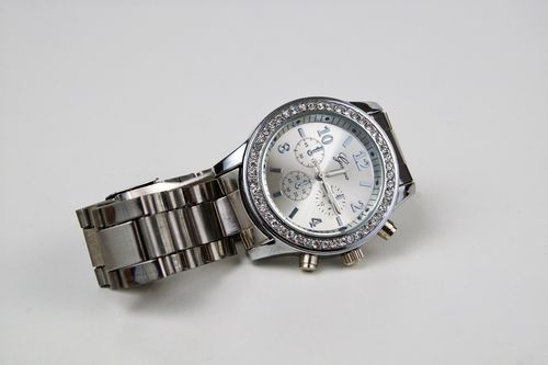 Zīmolu vīriešu pulksteņi 4