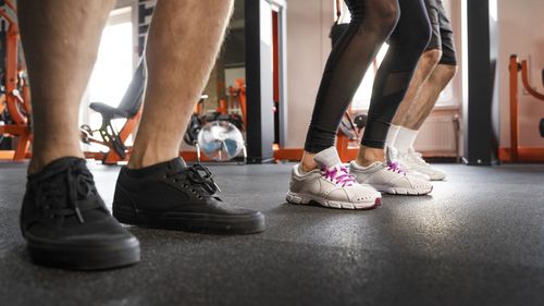 Oriģināli vīriešu sporta apavi cena 6
